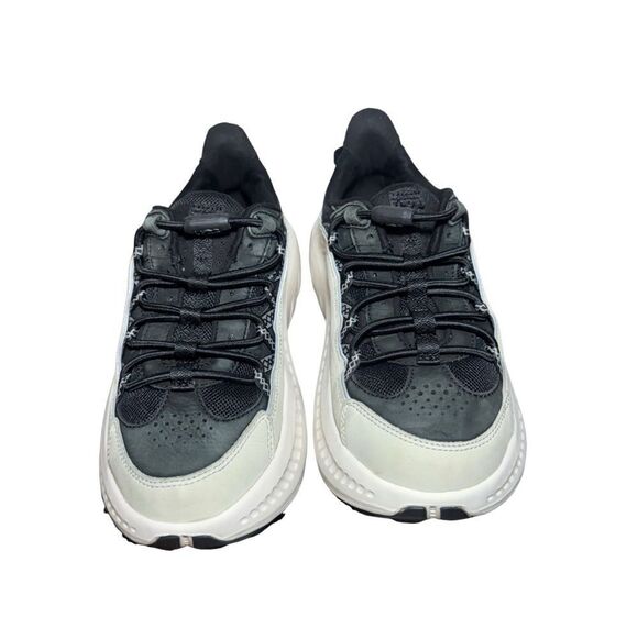 Ugg Australia Men`s CA805 V2 Remix Sneaker Size 6.5